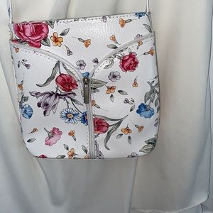 Leather Purse w/multi colored flowers